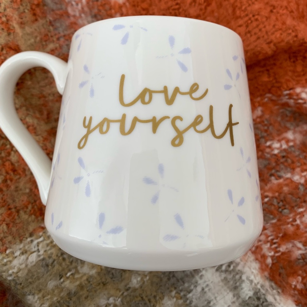 Threshold ~love yourself~ coffee mug
